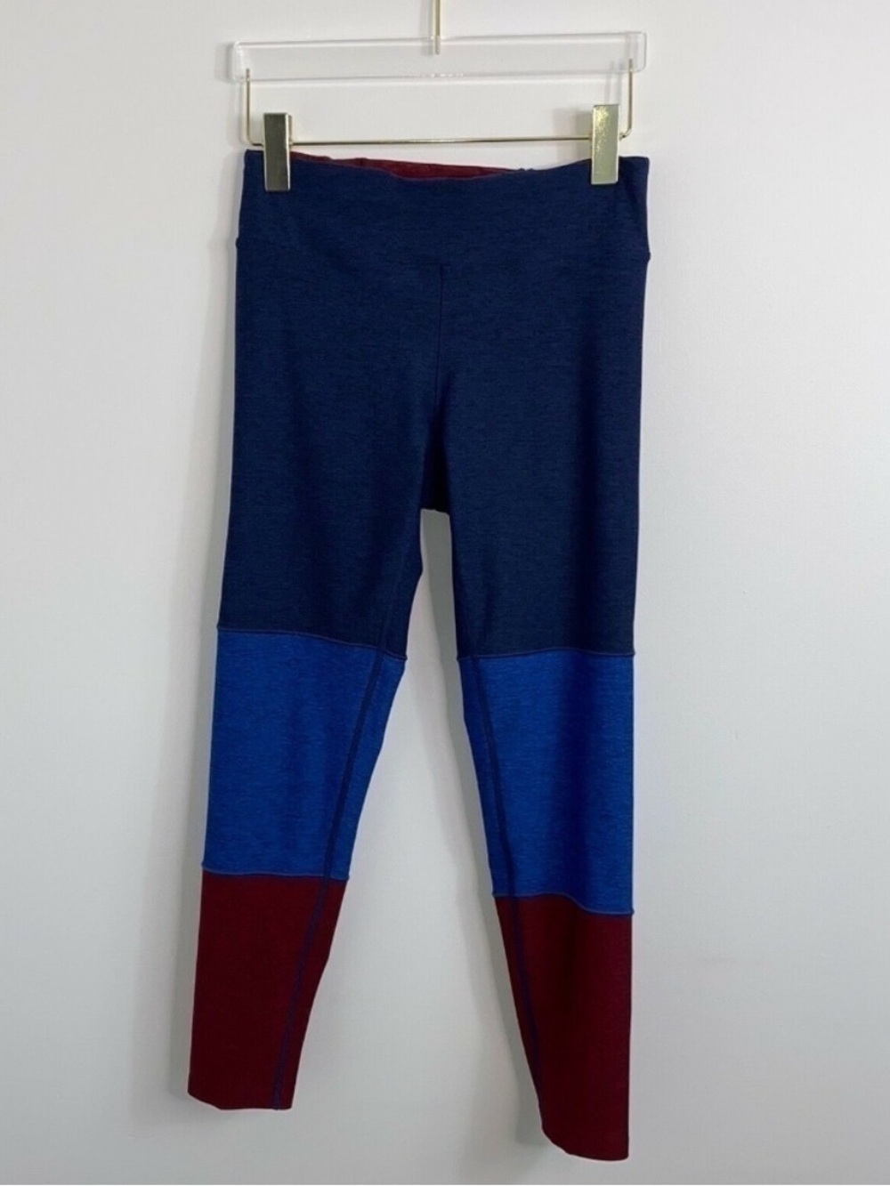 Outdoor Voices 7/8 Colorblock Leggings Pants sz M Blue/Burgundy/Navy Color